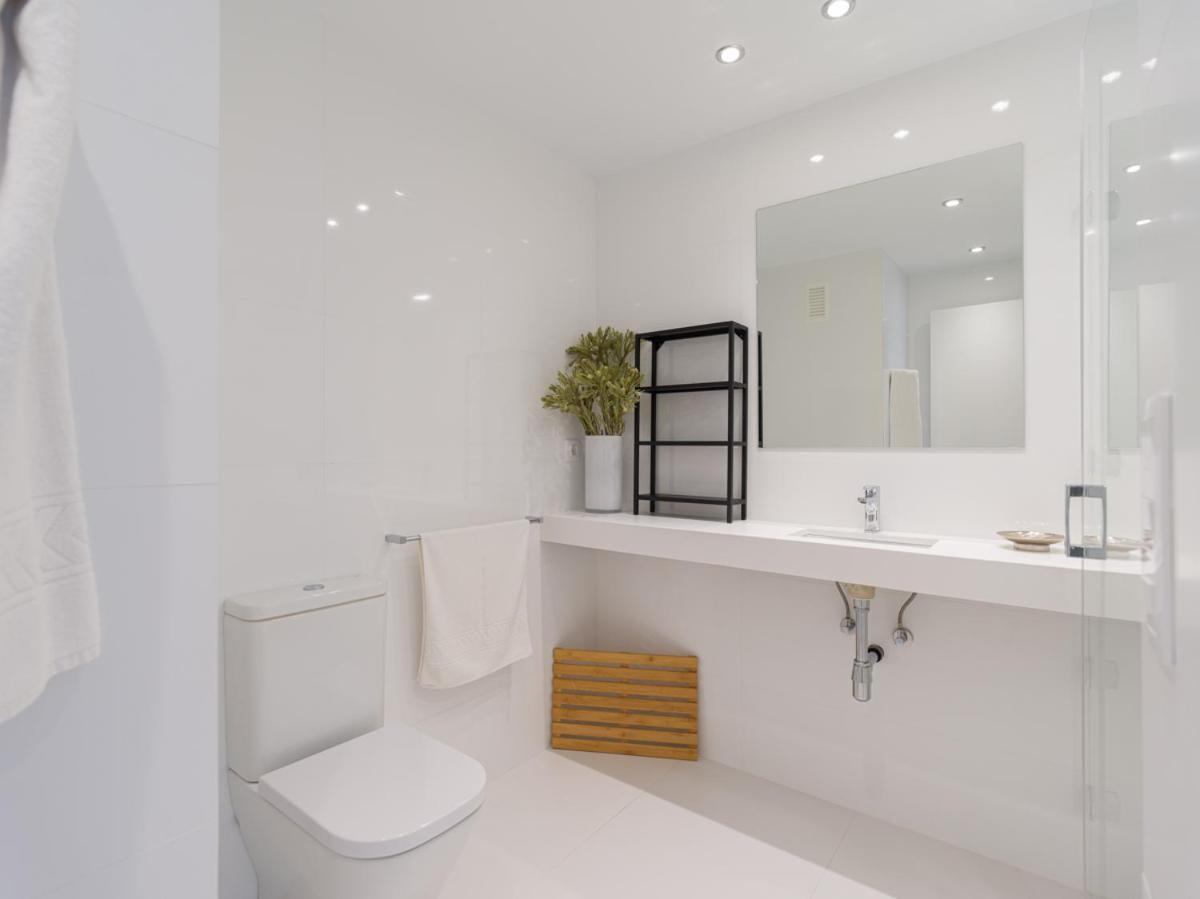 לאס פאלמס דה גראן קנאריה Luxury Bakus Canteras Beach חדר תמונה